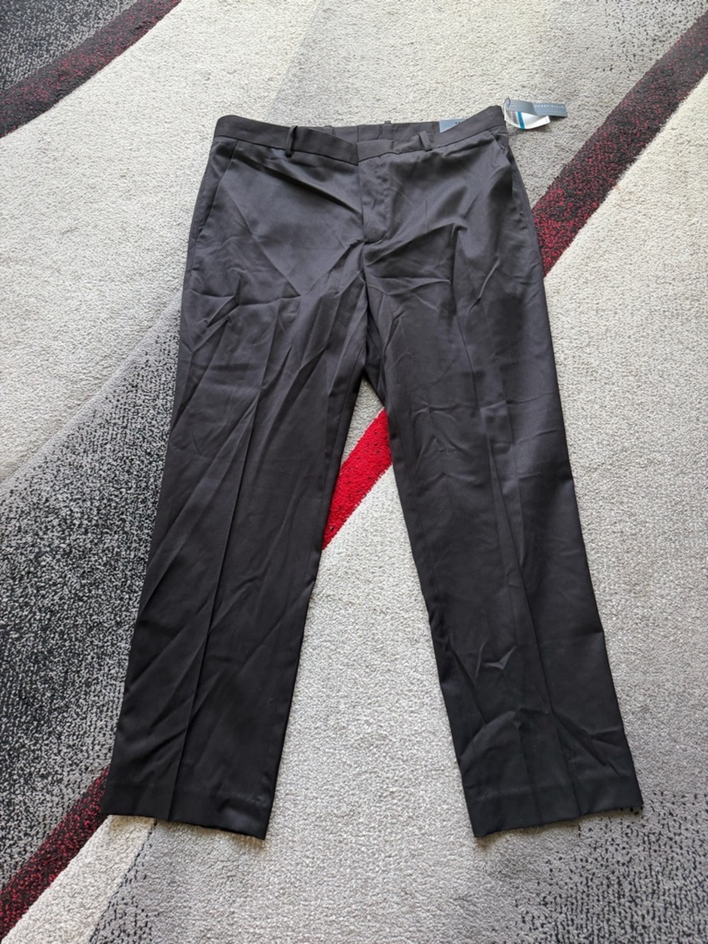 Perry Ellis Men's Black Modern Fit Dress Pants